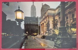 Uncirculated Postcard - USA - NY, NEW YORK CITY, PUBLIC LIBRARY, 5th Avenue And 42nd Street - Education, Schools And Universities