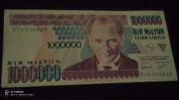 TÜRKİYE -   1000000 TL -    M78     VF - Turchia