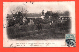 LES SPORTS  COURSES D AUTEUIL  Saut De La Haie Des Tribunes ( Chevaux, Jockey Hippodrome, Hippisme )F 21498 - Horse Show