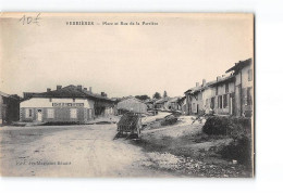 VERRIERES - Place Et Rue De La Perrière - Très Bon état - Verrieres Le Buisson