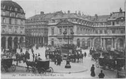 Paris - La Place Du Palais-Royal - Plätze