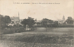 LESNEVEN : VUE SUR LA VILLE - Lesneven