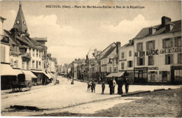 CPA Breteuil Place Du Marché Aux Herbes (1279938) - Breteuil