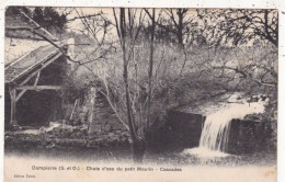 78. DAMPIERRE EN YVELINES. CPA .CHUTE D'EAU DU PETIT MOULIN. CASCADES.   ANNEE 1909 + TEXTE - Dampierre En Yvelines