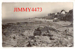 CPSM - THARON (L.-Inf.) Les Rochers Et La Grande Plage - Edit. GIL-GUITTENY - Tharon-Plage