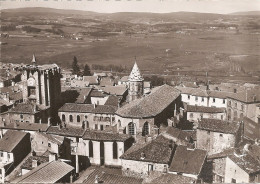 EN AVION AU-DESSUS DE ... SAUGUES (43) La Tour Des Anglais - L'Eglise St-Médard  CPSM  GF - Saugues