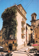 06 -  NICE -  La Rue Saint Augustin Et Le Clocher De L église - Bauwerke, Gebäude