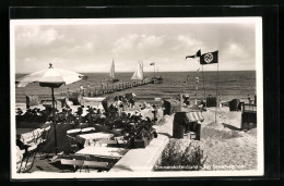 AK Timmendorferstrand, Partie Am Seeschlösschen Mit N Am Strand  - Timmendorfer Strand