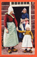 05015 ● VOLENDAM Noord-Holland Familie Traditionele Kleding Habit Traditionnel 1910s Serie 116 N° 2368 - Volendam