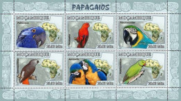 ( 250 36) - 2007- MOZAMBIQUE - PARROTS                6V  MNH** - Perroquets & Tropicaux