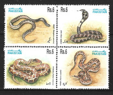 PAKISTAN. N°889-92 De 1995. Serpents. - Snakes