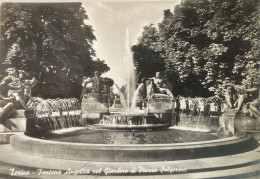 Torino Fontana Angelica Nel Giardino Di Piazza Solferino - Altri Monumenti, Edifici