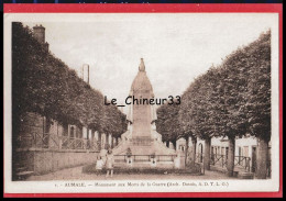 76 - AUMALE --Monument Aux Morts De La Grande Guerre--animé---cpsm Pf - Aumale