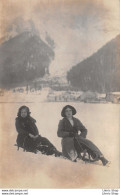 Carte-Photo De Deux Dames Faisant De La Luge - 140X90 - Wintersport