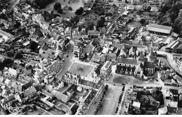 MOUY DE L'OISE - La Place Cantrel Et L'Eglise - Vue Aérienne - Très Bon état - Mouy