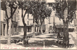 04 MANOSQUE - PLACE DE LA MAIRIE - Manosque