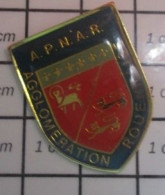 711E Pin's Pins / Beau Et Rare / POLICE / APNAR AMICALE DE LA POLICE NATIONALE DE L'AGGLOMÉRATION ROUENNAISE AP - Police