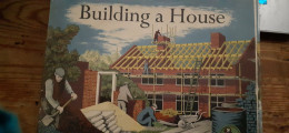 Building A House RICHARD LEACROFT Penguin Books 1949 - Altri & Non Classificati