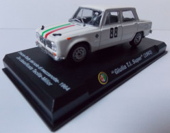 Ixo Alfa Roméo Giulia TI Super  échelle 1/43 Sous Blister - Autres & Non Classés