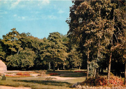 78 - Conflans Sainte Honorine - Dans Le Parc Du Prieuré - CPM - Voir Scans Recto-Verso - Conflans Saint Honorine