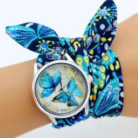 Montre NEUVE Bracelet Foulard - Papillons - Montres Modernes