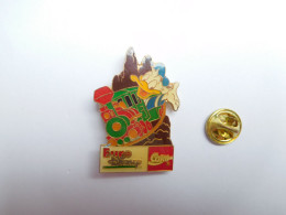 Beau Pin's , Disney , EuroDisney , Coke , Coca Cola , Donald , Signé Disney - Disney