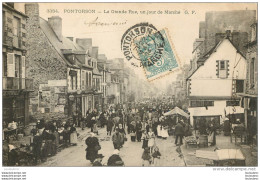 PONTORSON LA GRANDE RUE UN JOUR DE MARCHE - Pontorson