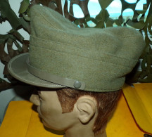 CASQUETTE DE L'ARMEE ITALIENNE  , TAILLE 53 FABRICATION A ROME  , BON ETAT VOIR PHOTOS . POUR TOUT RENSEIGNEMENT ME CONT - Copricapi