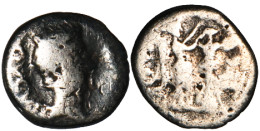 ROME - Quinaire - AUGUSTE - Victoire Et Trophée - 25-23 BC - RIC.1a - 19-137 - Les Julio-Claudiens (-27 à 69)