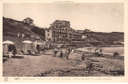 GUETHARY - Sur La Plage Devant Le Casino - Très Bon état - Guethary