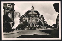 AK Donaueschingen, Strassenpartie Mit Rathaus  - Donaueschingen