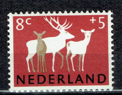 Surtaxe Au Profit Des œuvres De Bienfaisance : Cerfs - Unused Stamps