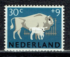 Surtaxe Au Profit Des œuvres De Bienfaisance : Bisons D'Europe - Unused Stamps