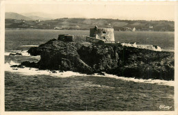 83* PORQUEROLLES Fort Petit Langoustier   (CPSM 9x14cm)  RL13.0370 - Porquerolles