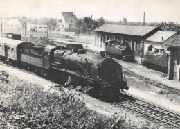 22-LOUDEAC-LOCOMOTIVE-N 598-A/0369 - Loudéac