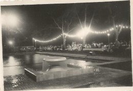 VIETNAM , INDOCHINE ,  HUE DANS LES ANNEES 1930 : UNE FETE AU CERCLE NAUTIQUE - Azië