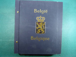 Collection Belgique Album Timbres Neufs */** Et Oblitérés Uniquement Services CV - Collections