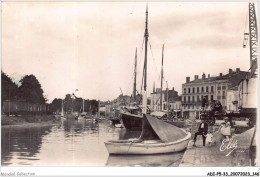 ADIP5-33-0448 - BLAYE - Bâteaux Sur Le Chenal  - Blaye