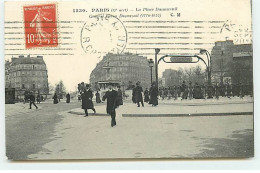 PARIS XII - La Place Daumesnil - Général Baron Daumesnil - Métro - Arrondissement: 12