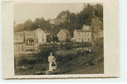 Belgique - ESNEUX - Les Rochers - Jeune Femme Près D'un Banc - Esneux