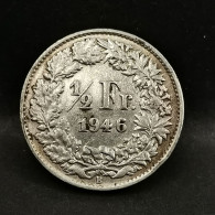 1/2 FRANC ARGENT 1946 B BERNE HELVETIA DEBOUT SUISSE / SWITZERLAND SILVER - 1/2 Franc