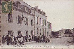 Brignogan   P33   CPA 9X14     Ker Famille Et Route De La Plage - Brignogan-Plage