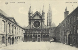 TOURNAI : Cathédrale. - Tournai