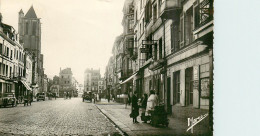 27* PONT AUDEMER  Rue De La Republique  (CPSM 9x14cm)     RL40,0262 - Pont Audemer