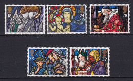 229 GRANDE BRETAGNE 1992 - Y&T 1640/44 - Noel Vitraux Roi Berger Enfant - Neuf ** (MNH) Sans Charniere - Nuovi