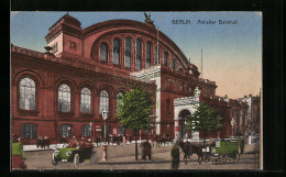 AK Berlin, Auto Und Pferddekutsche Vor Dem Anhalter Bahnhof  - Kreuzberg