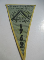 Fanion Souvenir/XIIIéme Rallye Normand La BONNEVILLE/Groupe De VERNON /CIF / 1962         DFA78 - Drapeaux