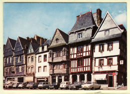 11591 / LANNION Cotes D'Armor Place Du Centre Automobiles 1975s Commerces SIGRAND COVETT, CHARCUTERIE- JACK - Lannion