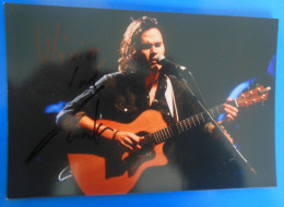 AUTOGRAPHE DE JUSTIN NOZUKA SUR PHOTO - Chanteurs & Musiciens