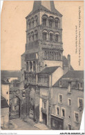 ACNP5-58-0370 - LA CHARITE - Ancien Portail Et Clocher De L'église - Vus De La Place Sainte-croix  - La Charité Sur Loire